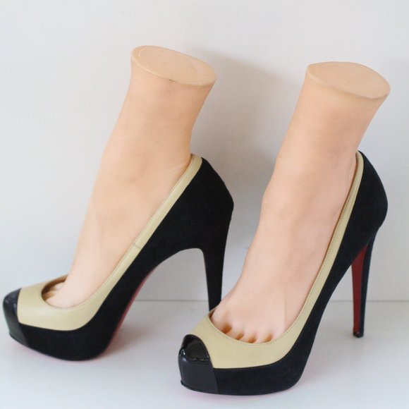 Christian Louboutin Black Mago Platform Pumps - Picture 11 of 13